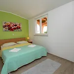 Apartment Seaview & Balcony Petra *