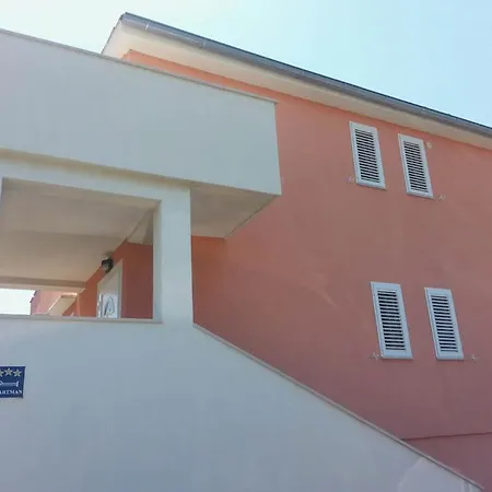 Apartment Seaview & Balcony Petra *