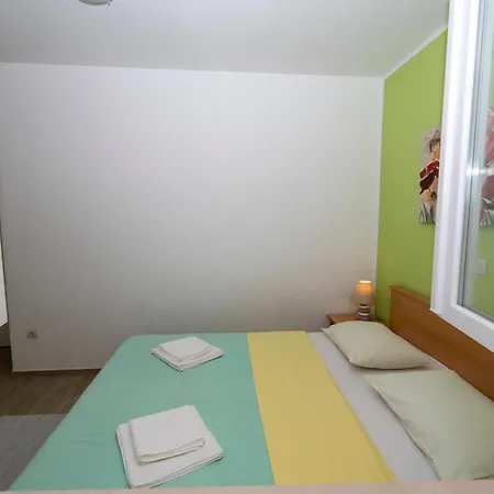 Seaview & Balcony Petra * Jadrija