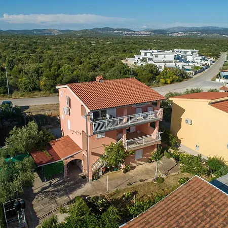 Seaview & Balcony Petra Apartament