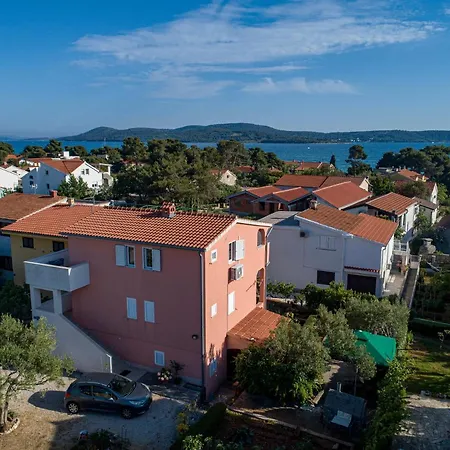 Seaview & Balcony Petra * Jadrija